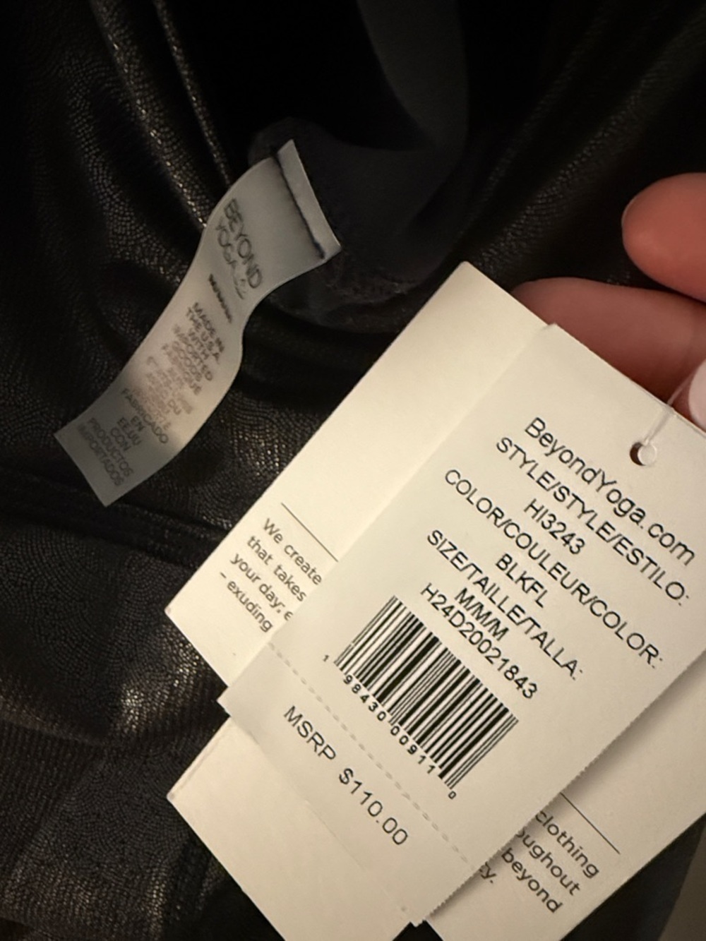 Beyond Yoga Black Foil High Waisted Midi Leggings NWT size Medium - Picture 3 of 6